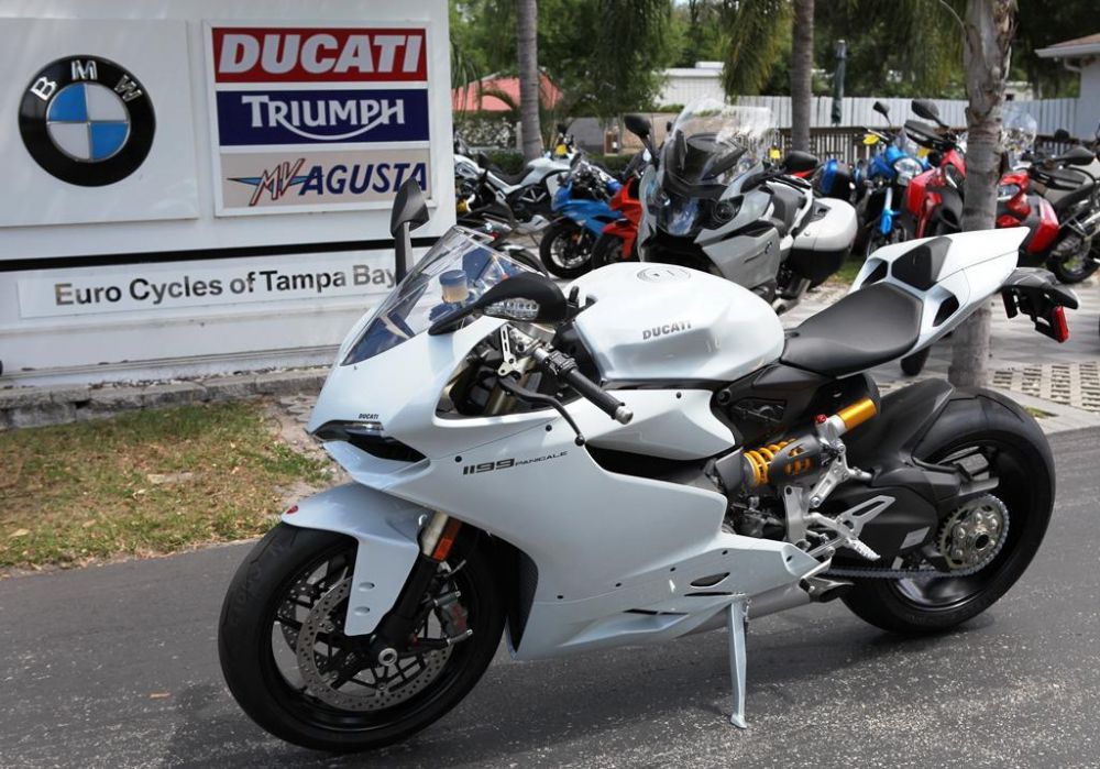 2013 Ducati Superbike Sportbike 