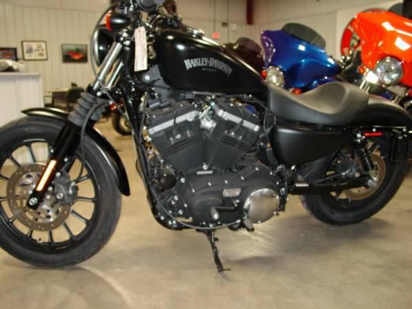 2012 Harley-Davidson XL883N IRON Cruiser 