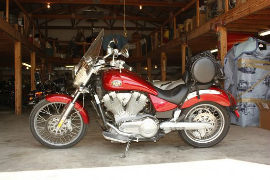 Used 2003 Victory Vegas 615 for sale.