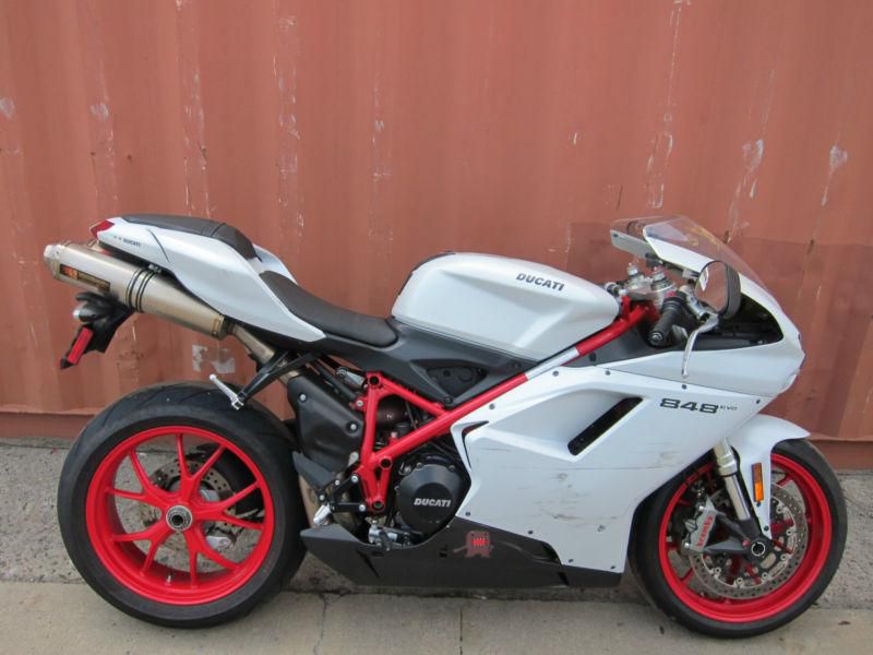 Ducati 848 evo 2012 repairable salvage low mileage!  easy fix!