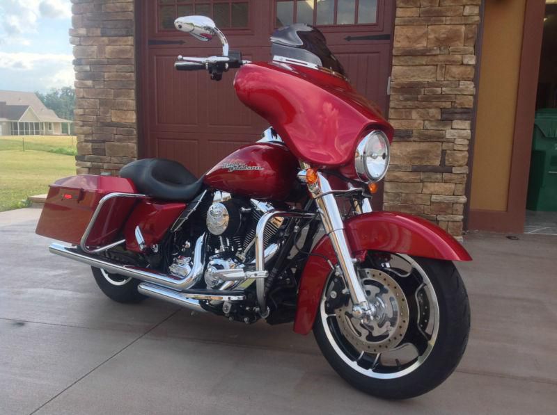 2012 Harley Davidson Street Glide - Low Miles - Many Upgrades - Must See!