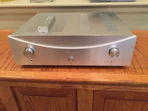 Vincent Audio SA-T8 Tube Preamp, balanced outputs and stellar sound!