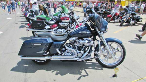 (PRICE REDUCED)2008 Harley Davidson FLHX Fat Bagger Street Glide