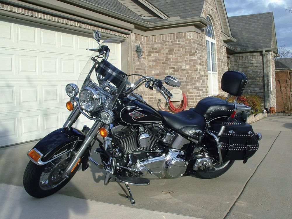 2011 Harley-Davidson Heritage Softail CLASSIC Cruiser 