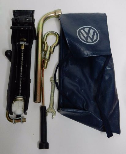 Original VW Volkswagen Jack Set with Tools 1H0 011 031 Golf / Vento /.Corrado P