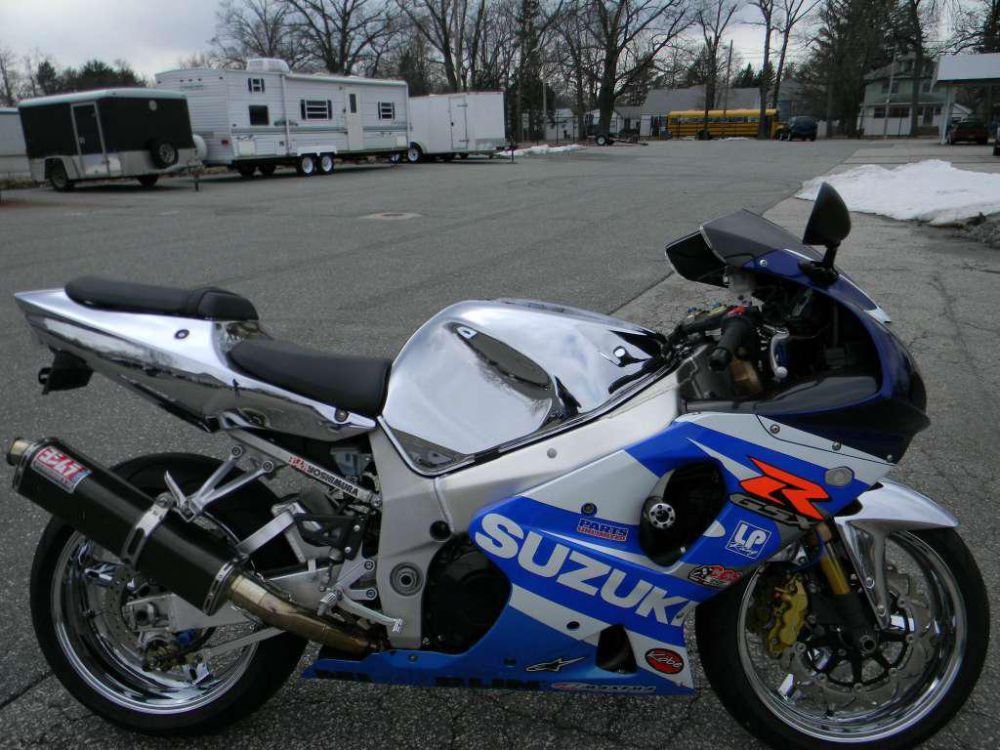 2001 Suzuki GSX-R1000 Sportbike 