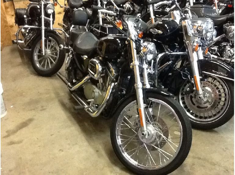 2009 Harley-Davidson XL 883C Sportster 883 Custom 
