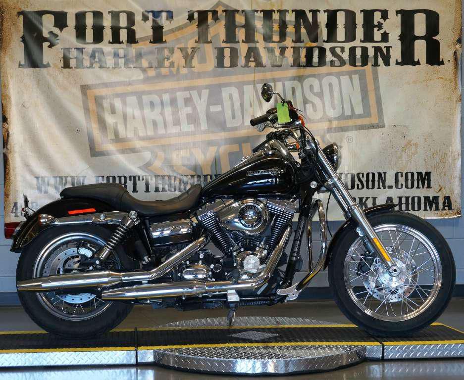 2012 Harley-Davidson FXDC Dyna Super Glide Custom Cruiser 