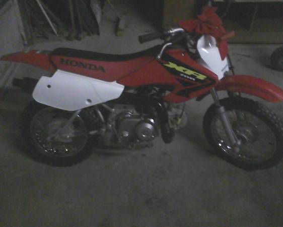 2003 honda xr70 with title