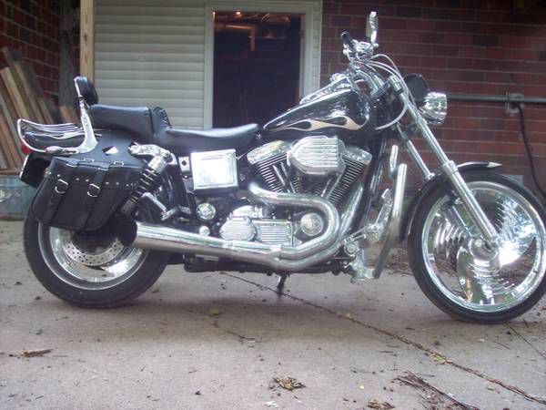 For sale: 1998 Harley Davidson Wide Glide