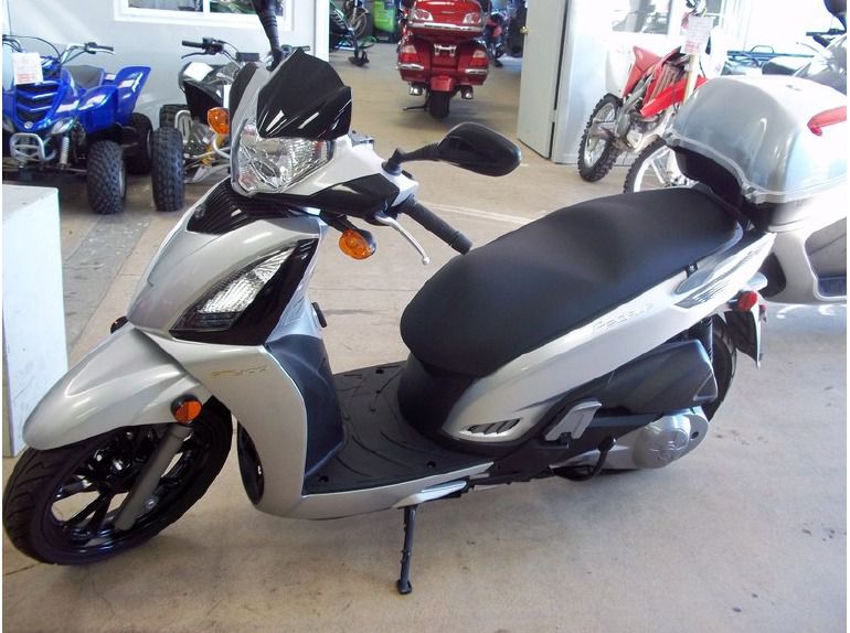 2013 Kymco People GT 300i 