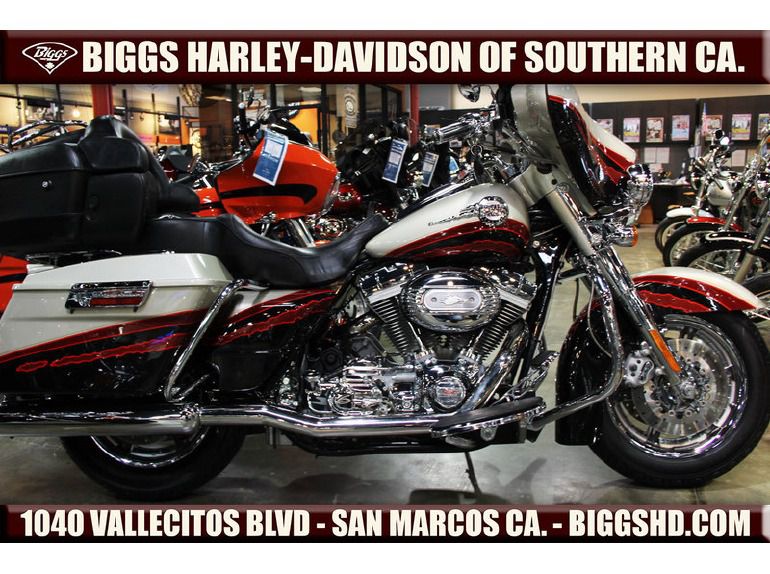 2006 Harley-Davidson FLHTCUSE - Ultra Classic Electra Glide S 