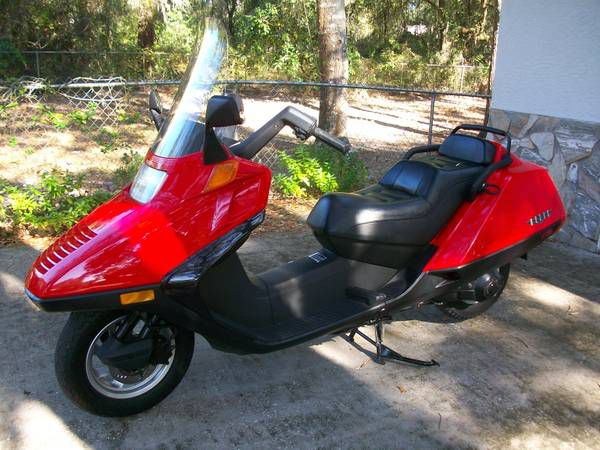 REDUCED!!! 2007 Honda Helix...final year of production!