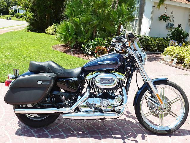 2009 SPORTSTER XL1200C CUSTOM CHROME LOW MILES SADDLEBAGS & WINDSHIELD EXC.COND!