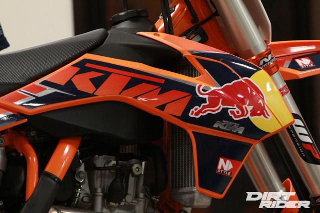 2013 KTM 450 SX-F FACTORY EDITION Brand New 4 stroke Motorcycle Racing MX
