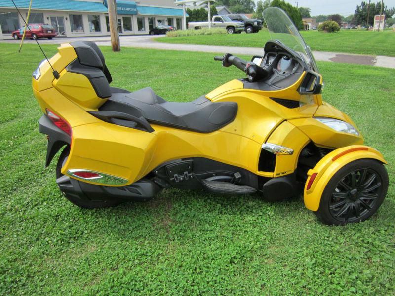2013 New Can-Am Spyder RT-S SE5 TOURING