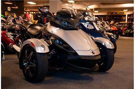 2008 Can-Am SPYDER RS Sportbike 