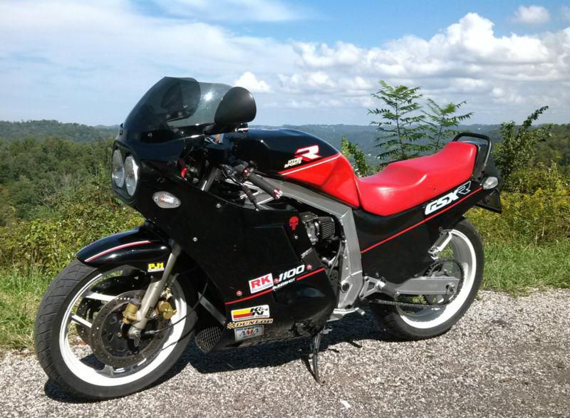 1988 Suzuki GSXR 1100