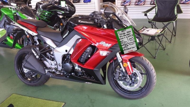 2011 Kawasaki Ninja 1000 1000 Sportbike 