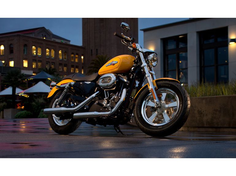 2013 Harley-Davidson Sportster 1200 Custom CUSTOM 