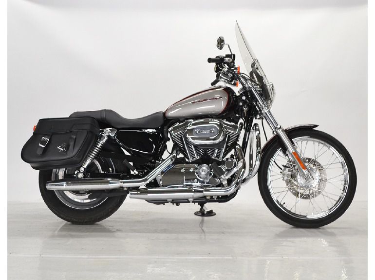 2007 Harley-Davidson Sportster XL1200C 