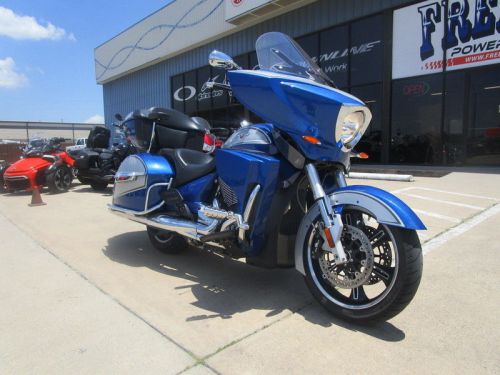 2014 Victory Cross Country Tour Two-Tone Sonic Blue & Silver