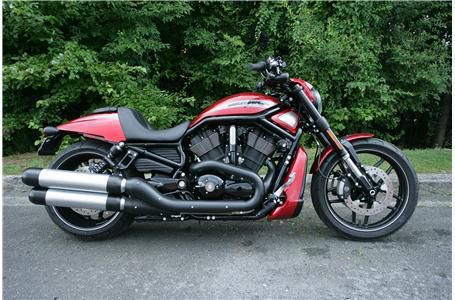 2013 Harley-Davidson VRSCDX Cruiser 