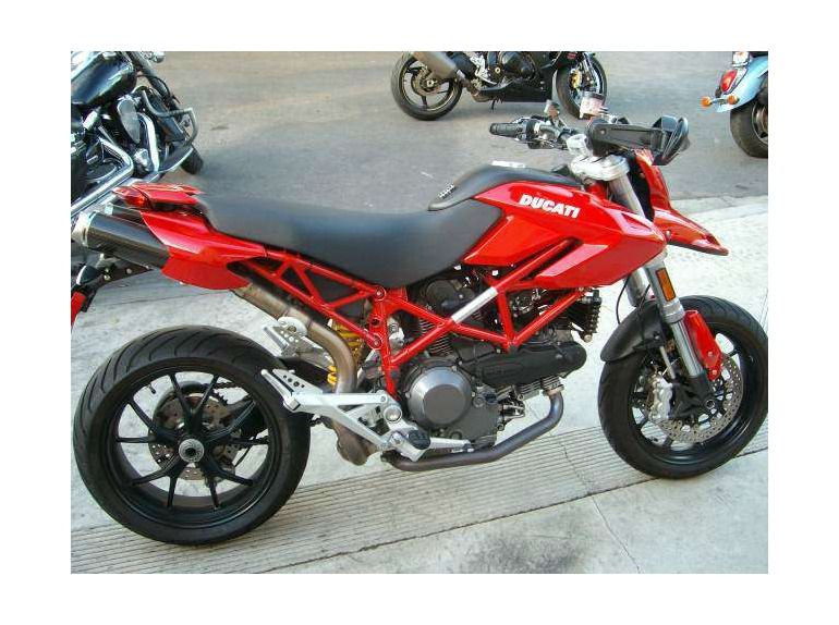 2009 Ducati Hypermotard 1100 
