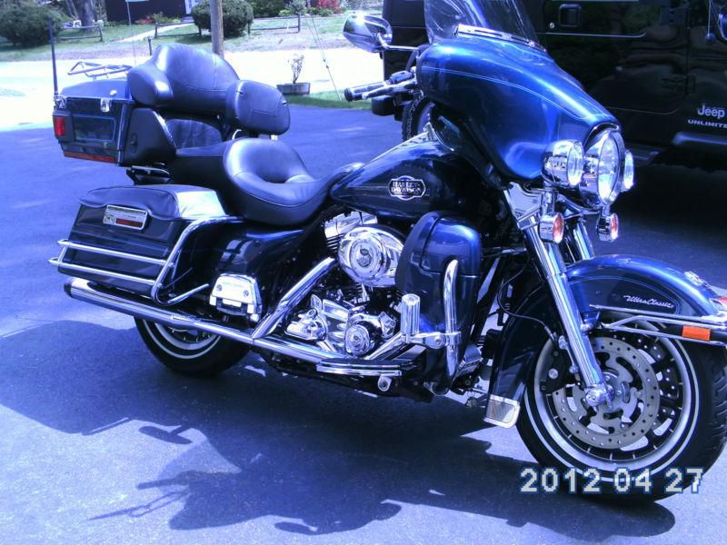 HARLEY ULTRA CLASSIC 2008 -- PRICE REDUCED -- LAST TIME LISTING - LOW RESERVE -