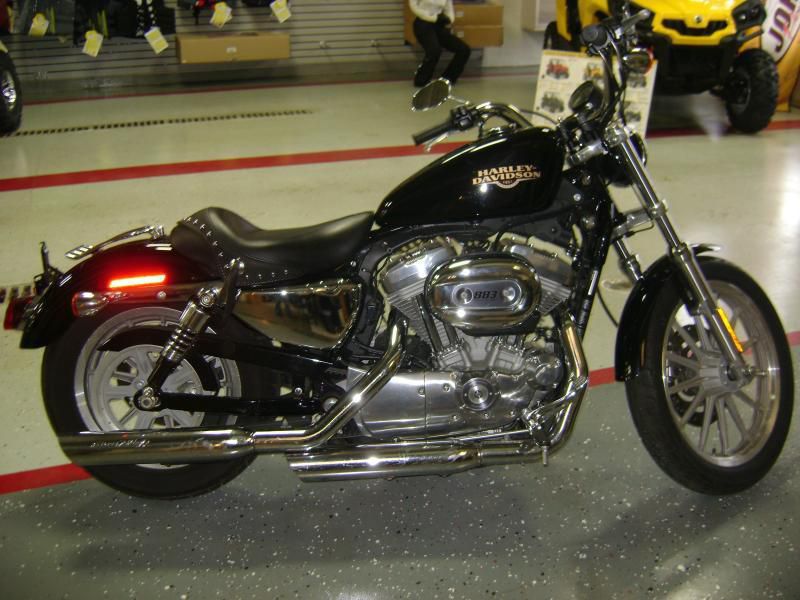 2010 Harley-Davidson Sportster 883L Standard 