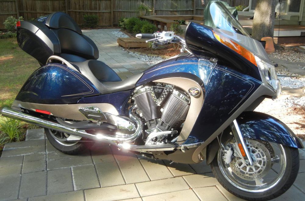 2010 victory vision tour touring 