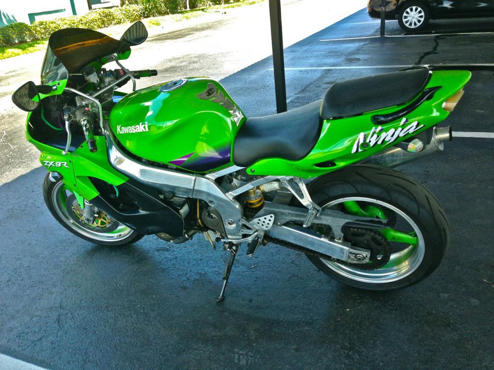 1998 Kawasaki Z Sportbike 