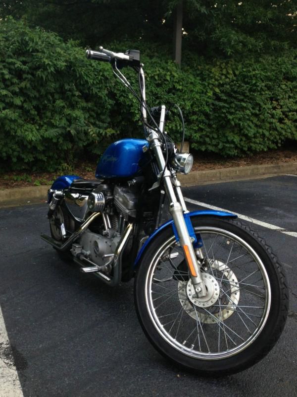 2002 Sportster XL883C with a lot of aesthetics improvements