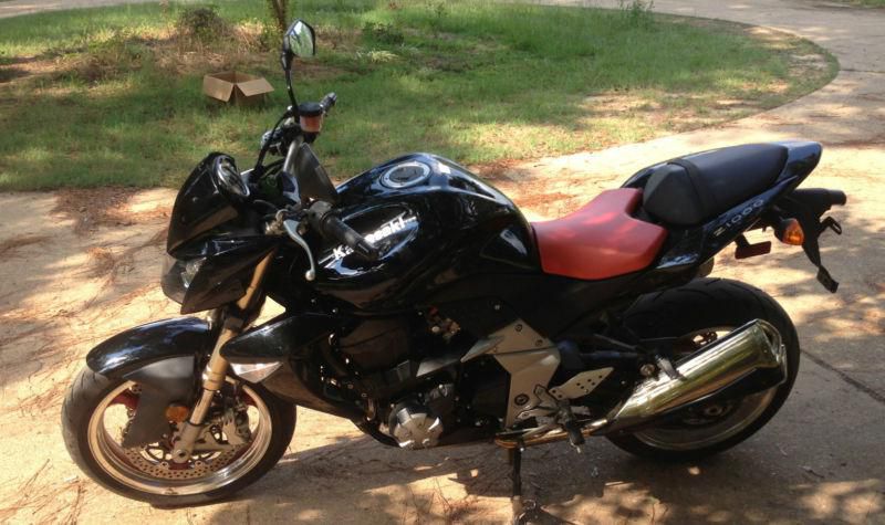 Perfect Condition Z1000 with only 750 Miles