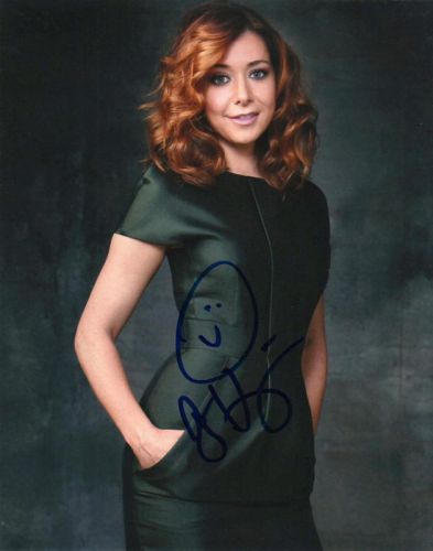 ALYSON HANNIGAN.. Alluring Actress (How I Met Your Mother) SIGNED
