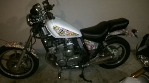 1985 Yamaha XJ 700