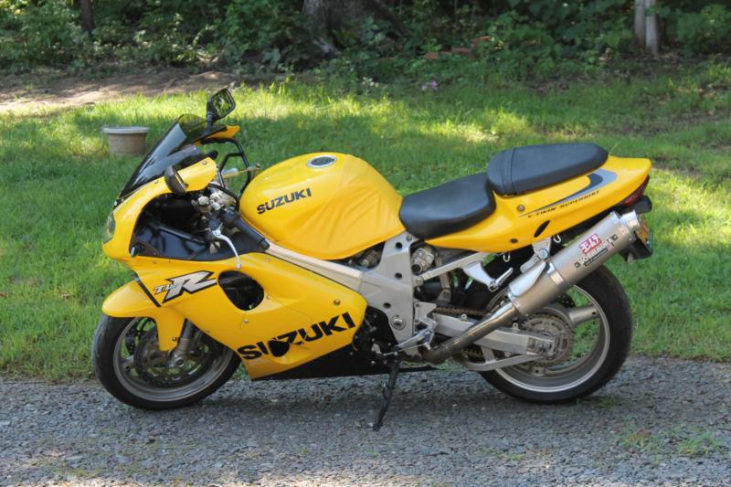 suzuki tl 1000 r v-twin superbike