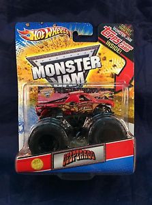 Monster Jam DESPERADO 1:64 Truck Hot Wheels Topps Trading Card Series NM