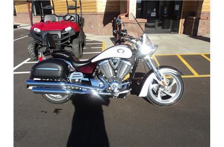 2009 Victory Victory Kingpin Sport Touring 