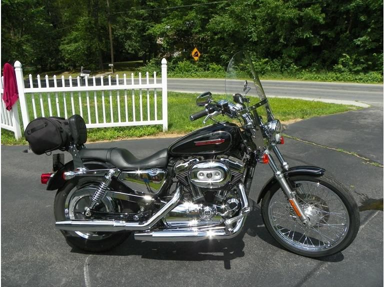 2008 Harley-Davidson Sportster 1200 CUSTOM Cruiser 