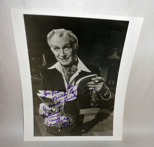 Original Vincent Price Autographed Photo B&amp;W 8&#034; by 10&#034; Lakewood Theater