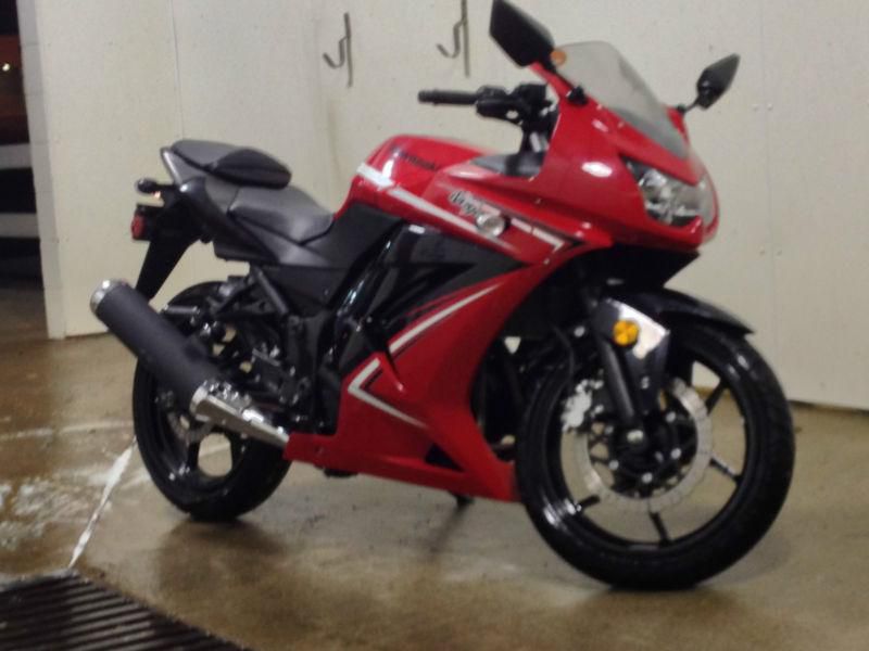 2012 Kawasaki : Ninja 250R
