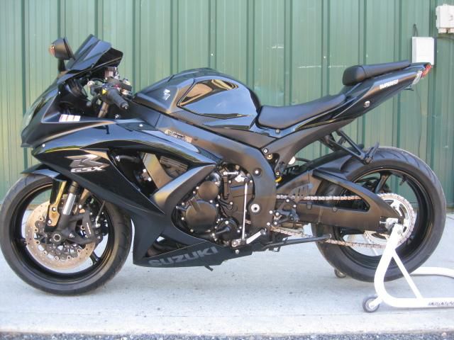 2008 SUZUKI GSXR 750R BLACK CLEAN MANY EXTRAS PRICED TO SELL QUICK MUST SEE