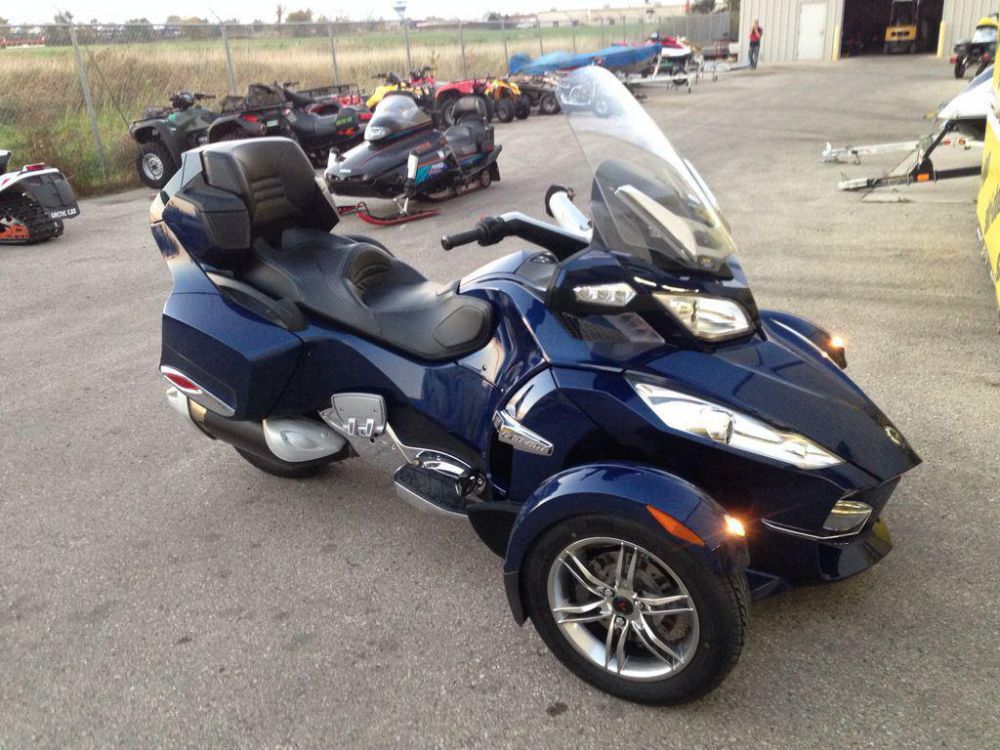 2010 Can-Am Spyder RT-S SE5 Touring 