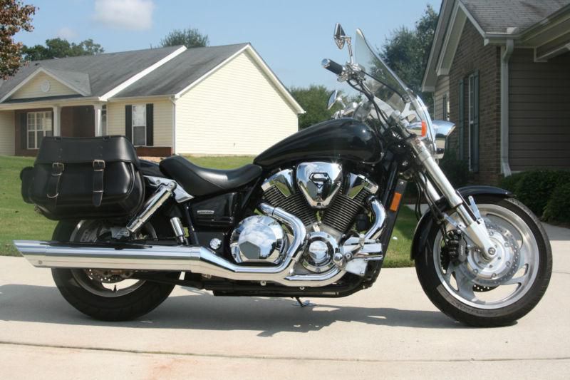 2003 HONDA VTX 1800 C Low Miles Lots of Extras EUC Motorcycle