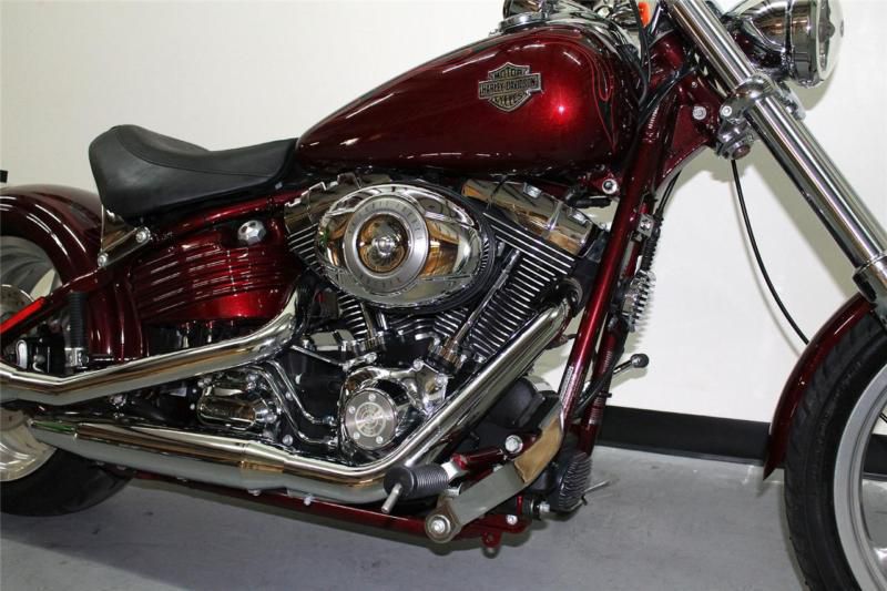 2008 Harley Davidson Rocker C - Crimson - Extremely LOW Miles