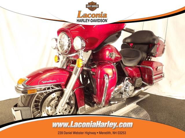 2013 Harley-Davidson FLHTCU ULTRA CLASSIC ELECTRA GLIDE Cruiser 