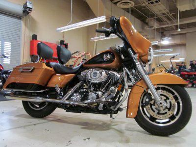 2008 Harley-Davidson FLHX Standard 