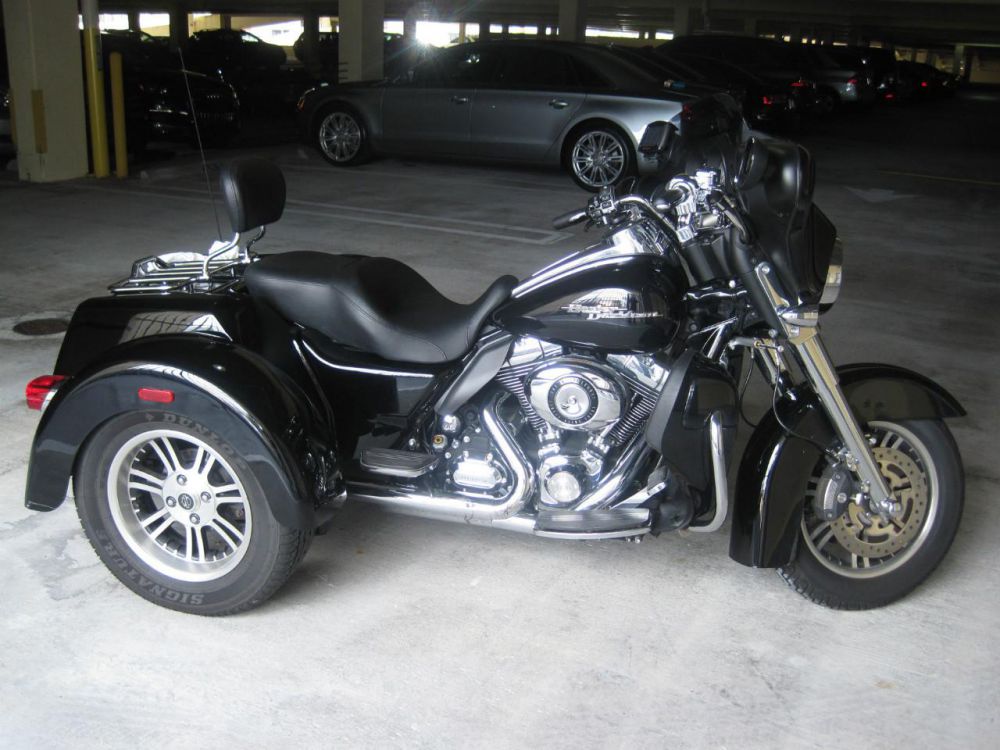 2010 Harley-Davidson Street Glide TRIKE Trike 
