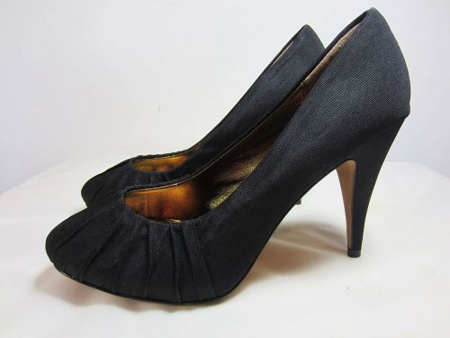 CYNTHIA VINCENT Black Nylon Pintucked Detail Round Toe Classic Pumps Size 10